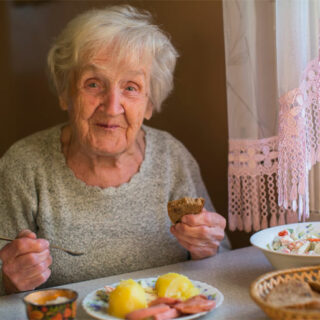 Żywienie seniorów w opiece domowej